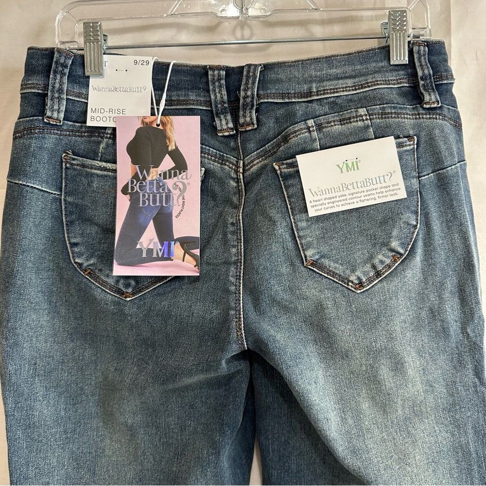 YMI Womens WannaBettaButt Mid-Rise Bootcut Denim Jeans 9/29 - Picture 8 of 10